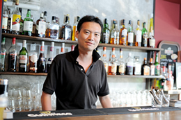 BEER&DINING HOPPS 代表取締役 山口 稔 様